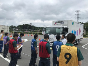 滑川福田新人研修６・７月 受験風景２